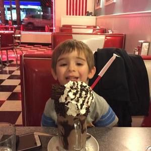 Meet your Posher, Sheila